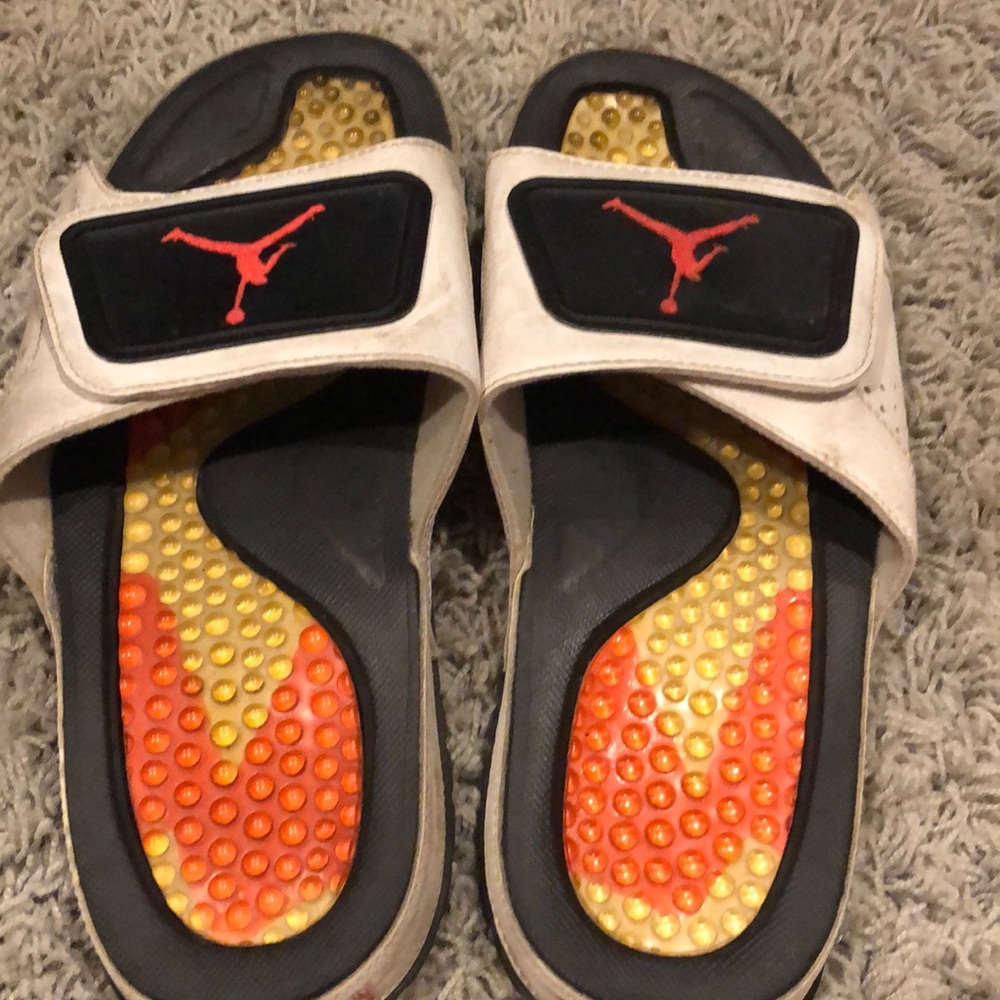 Air Jordan Hydro V Retro Slides